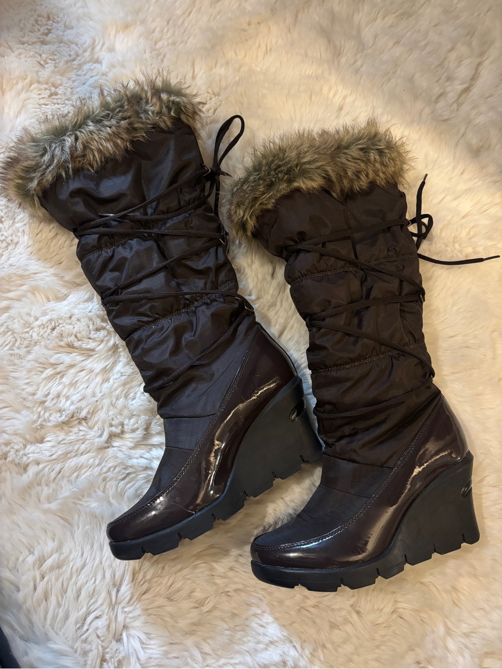 Cougar Women's Faux Fur-Trim Wedge Winter Boots - Dark Brown
